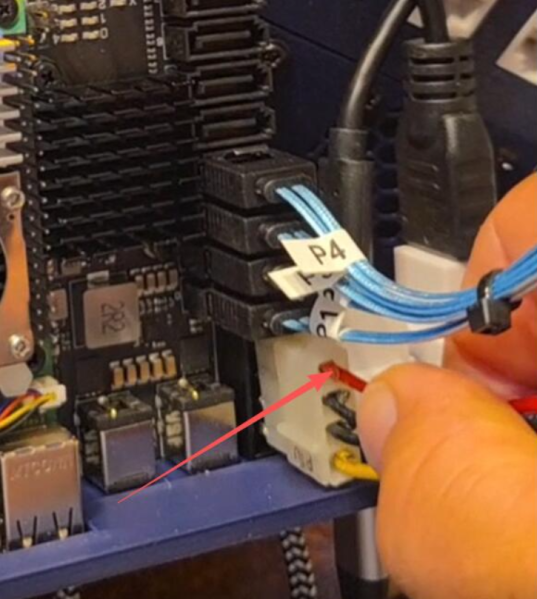File:4PIN-Connector.jpg